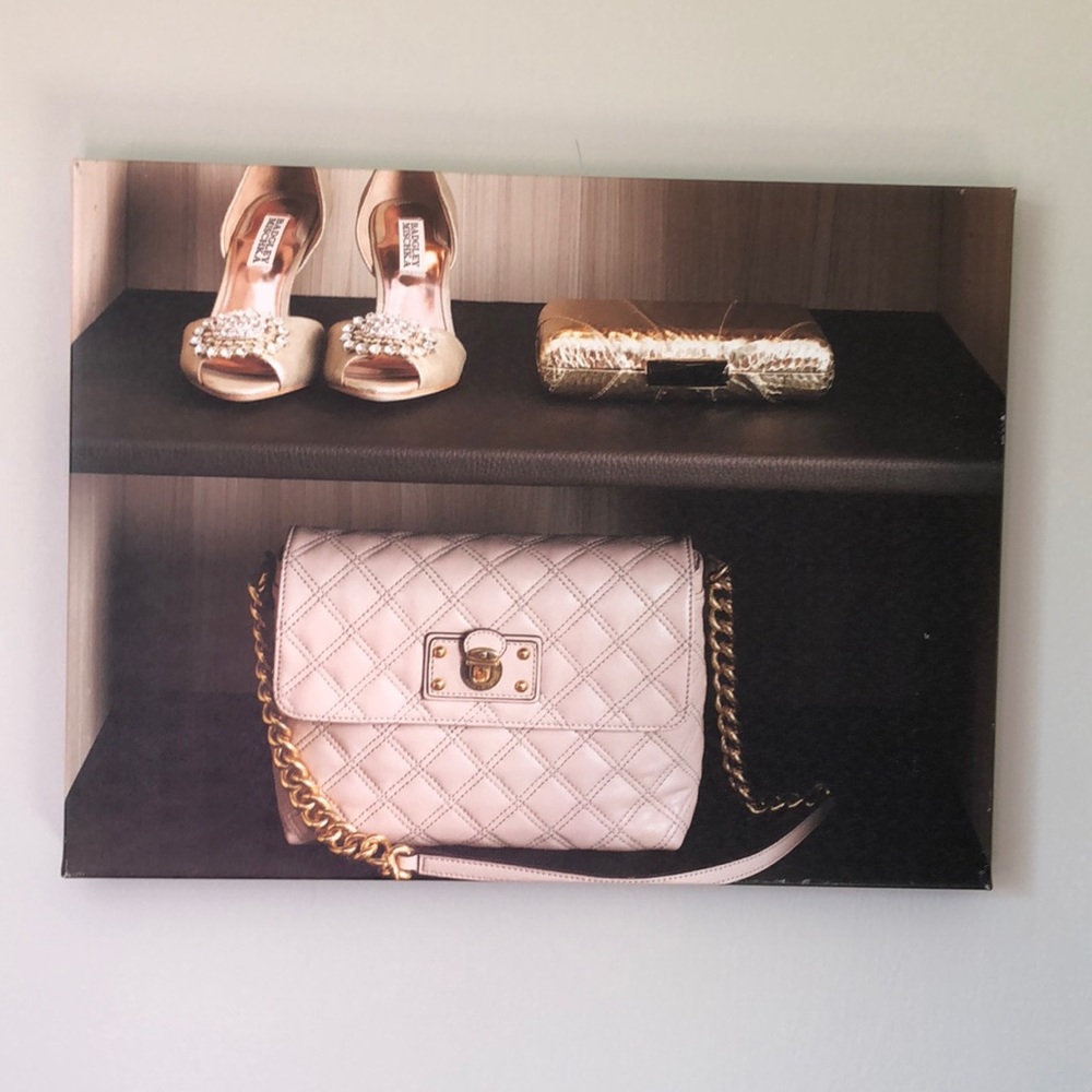 Canvas - Picture 2 of 6
